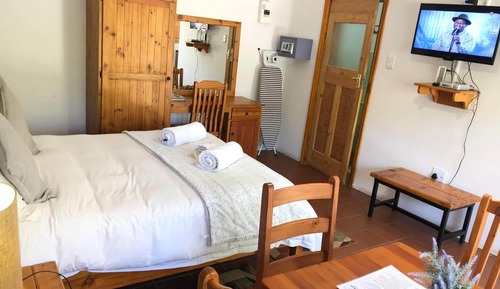 Standard Triple Room, 1 Bedroom, Non Smoking, Kitchenette