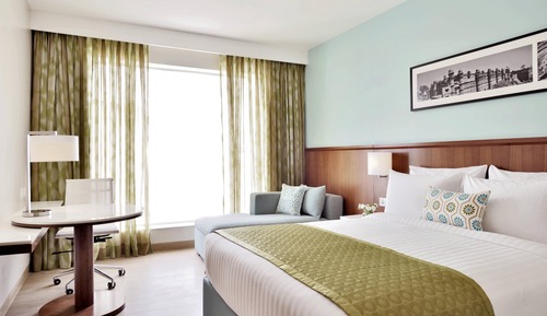 Room, 1 Queen Bed, Non Smoking (View)
