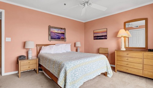 Exclusive Suite, 1 Queen Bed with Sofa bed, Kitchen, Ocean View