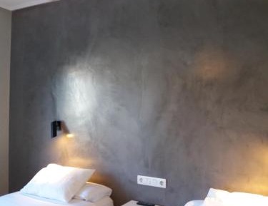 Twin Room with Shared Bathroom