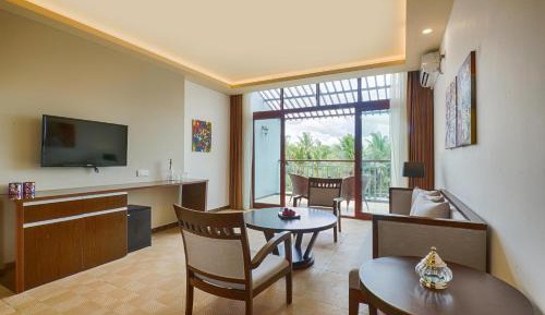 Junior Suite with Garden View