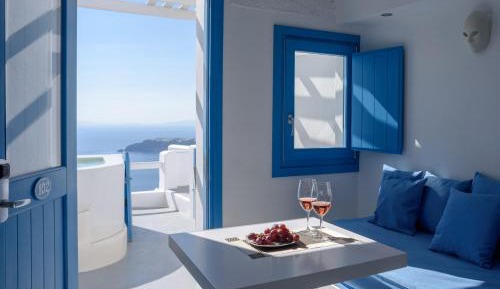 Honeymoon Suite (Caldera Sea & Sunset View)