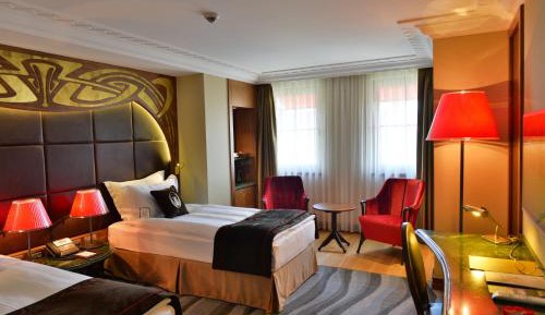 Deluxe Twin Room