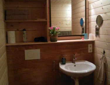 Cottage with External Bathroom