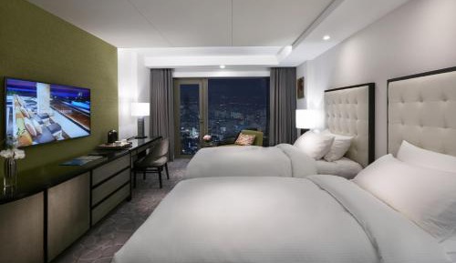 Deluxe Twin Room with City View- Main Building