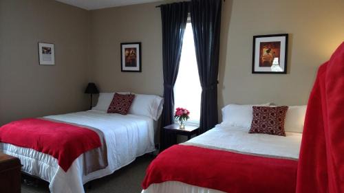 Deluxe Double Room with Bath