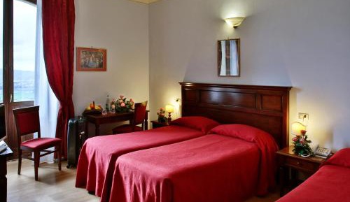 Quadruple Room with Balcony and Valley View