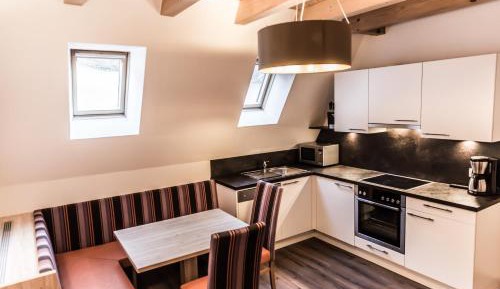 One-Bedroom Apartment - 500