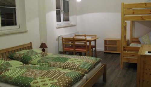 Quadruple Room with Private Bathroom