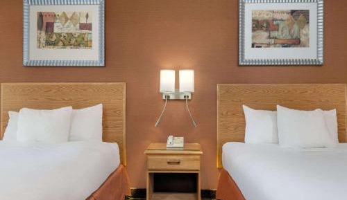 Double Room with Two Double Beds - Non-Smoking