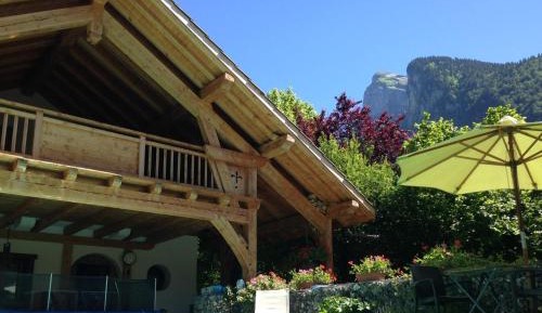 Double Room with Mountain View and Terrace