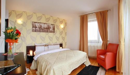 Studio with Balcony (2 Adults)