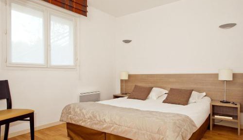 Studio (2 Adults)