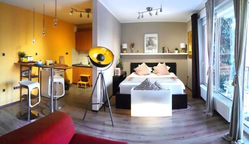 Studio Apartment
