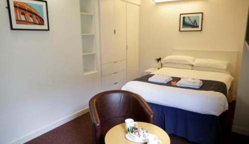 Double Room with Private Bathroom
