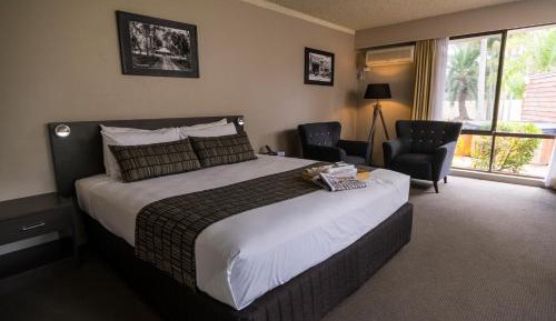 Executive Suite