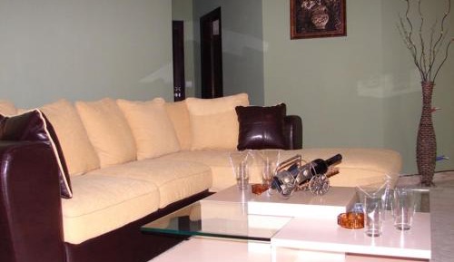 One-Bedroom Apartment with Balcony