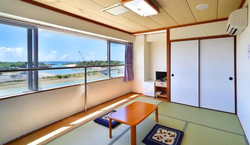 Japanese-Style Room