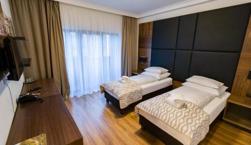 Twin Room with Balcony