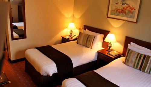 Standard Twin Room