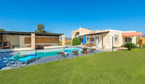 Villa with Private Pool