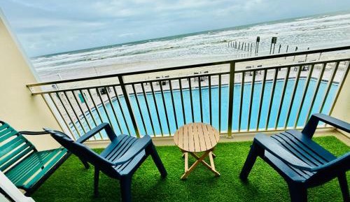 One-Bedroom Premium Apartment with Ocean View