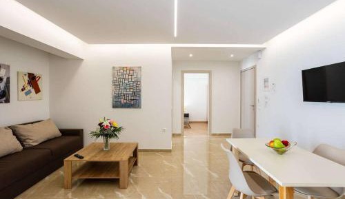 Apartment with Park View