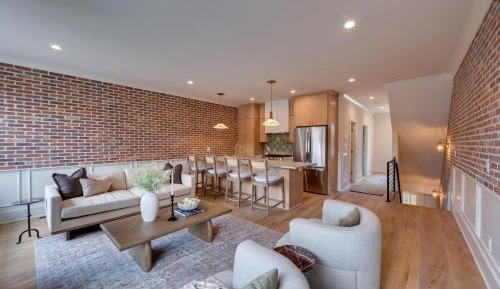 Four-Bedroom Holiday Home