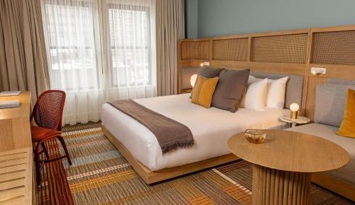 Superior King Room with Cityview