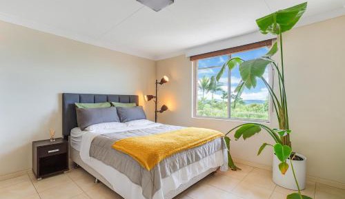 Deluxe Two-Bedroom Apartment with Garden View