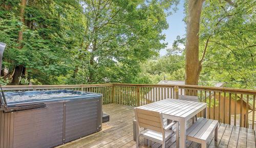 Holiday Home Deluxe