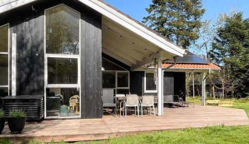 Four-Bedroom Vacation Home