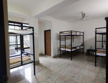 6-Bed Mixed Dormitory Room