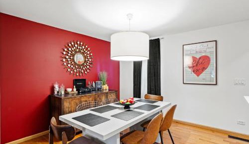 Three-Bedroom Townhouse