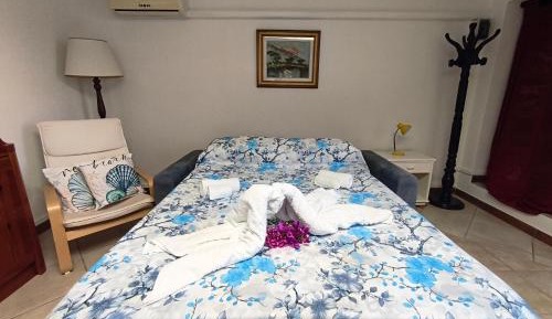 Double Room with Private External Bathroom