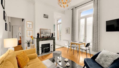 Apartment with Terrace