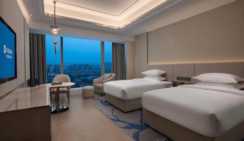 Executive Twin Room with City View