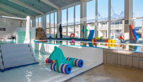One-Bedroom Holiday Home