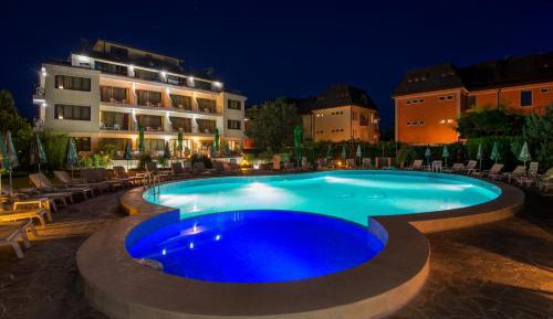 Double Room (2 Adults + 1 Child up to 12 years old)