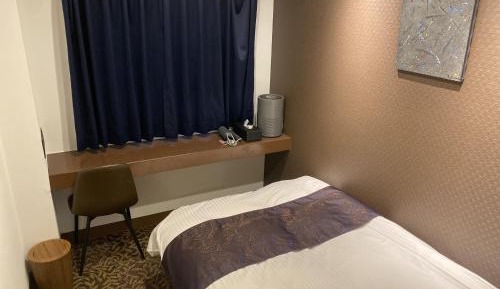 Single Room with Private Bathroom