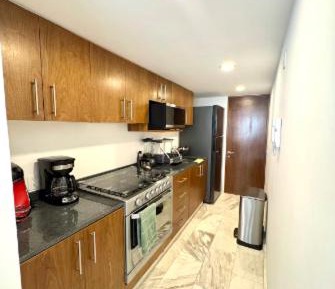 Three-Bedroom Deluxe Apartment