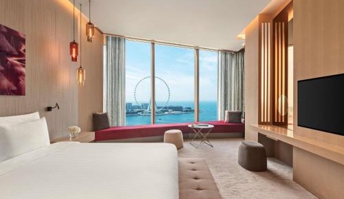 Panorama Room