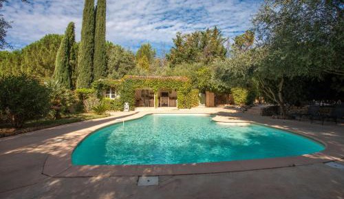 Two-Bedroom Superior Apartment