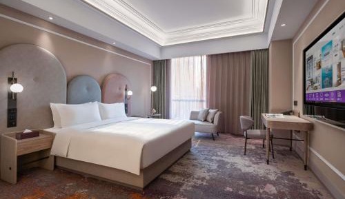 Standard King Room