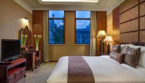 Executive King Suite