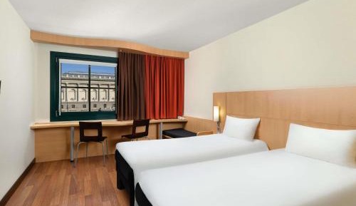 Classic Twin Room