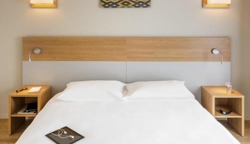 One-Bedroom Apartment (4 Adults)