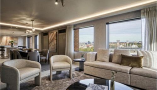 William Clarke Sky Villa with One King Bed and Lounge Access - Top Floor