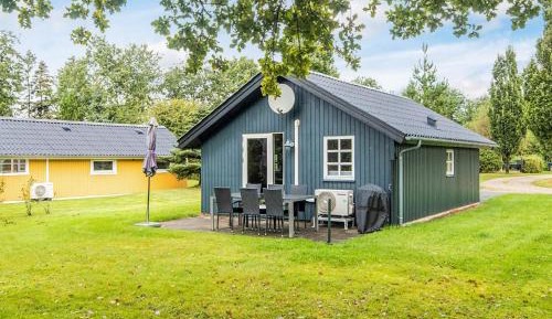 Two-Bedroom Holiday Home