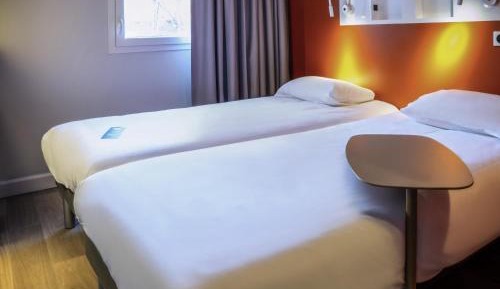 Twin Room with two single beds